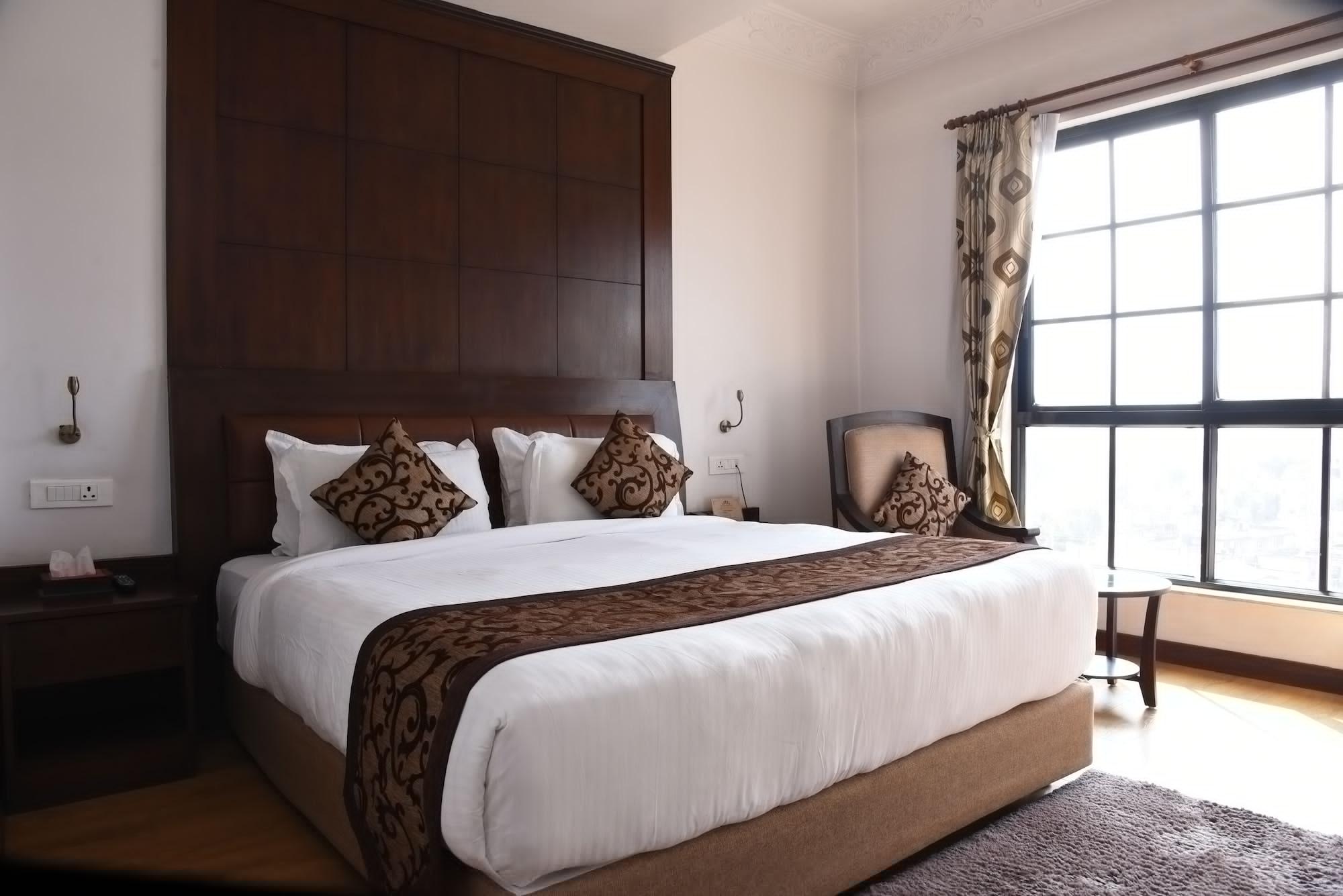 Maya Manor Boutique Hotel By Kgh Group Kathmandu Bagian luar foto