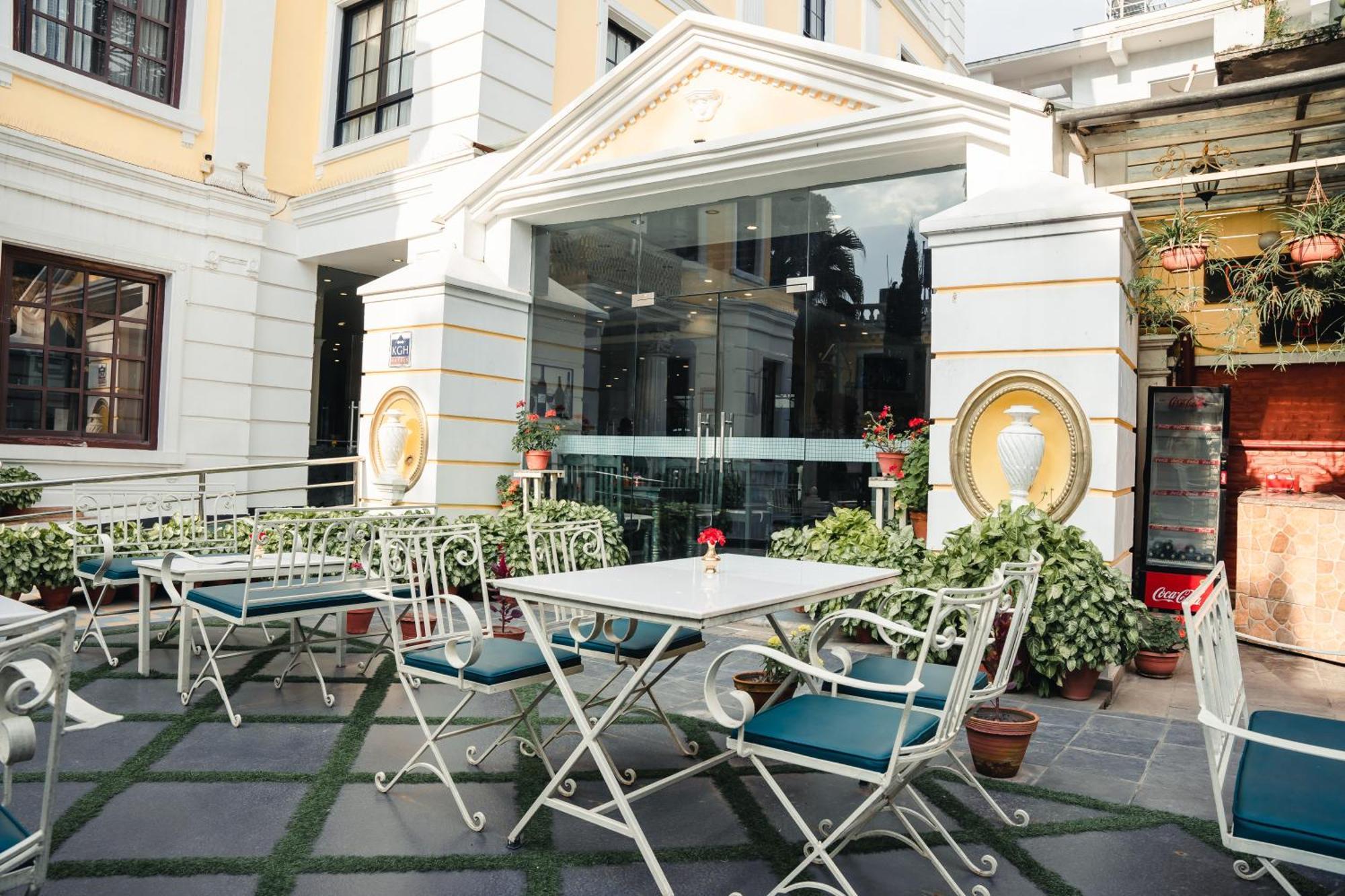 Maya Manor Boutique Hotel By Kgh Group Kathmandu Bagian luar foto