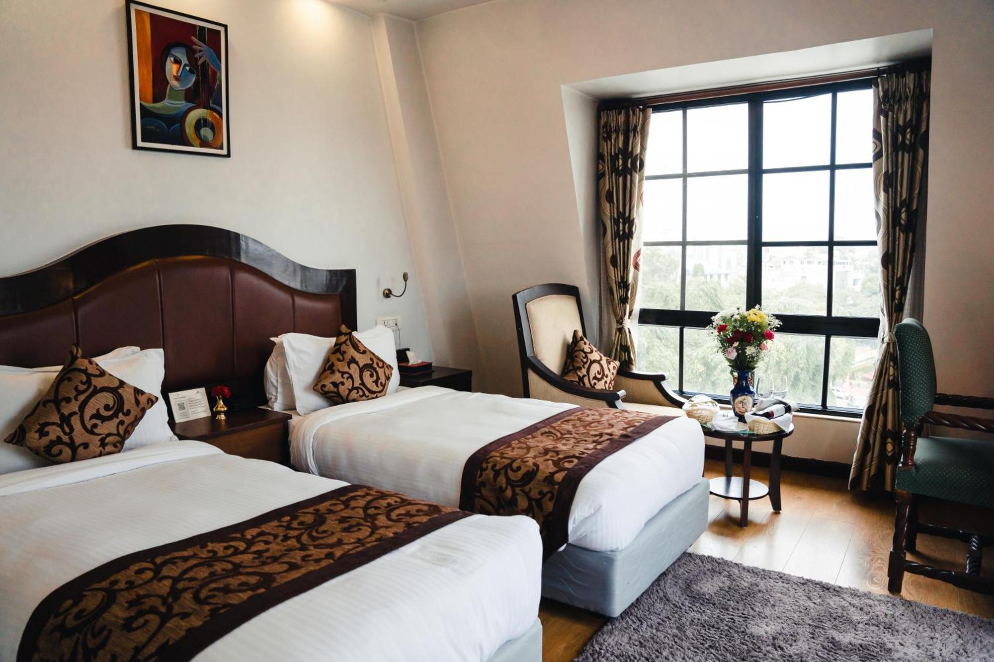 Maya Manor Boutique Hotel By Kgh Group Kathmandu Bagian luar foto