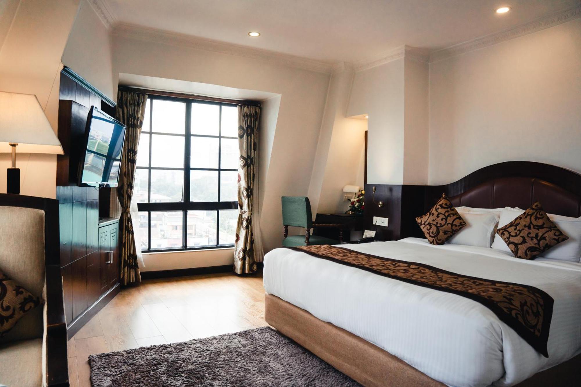 Maya Manor Boutique Hotel By Kgh Group Kathmandu Bagian luar foto